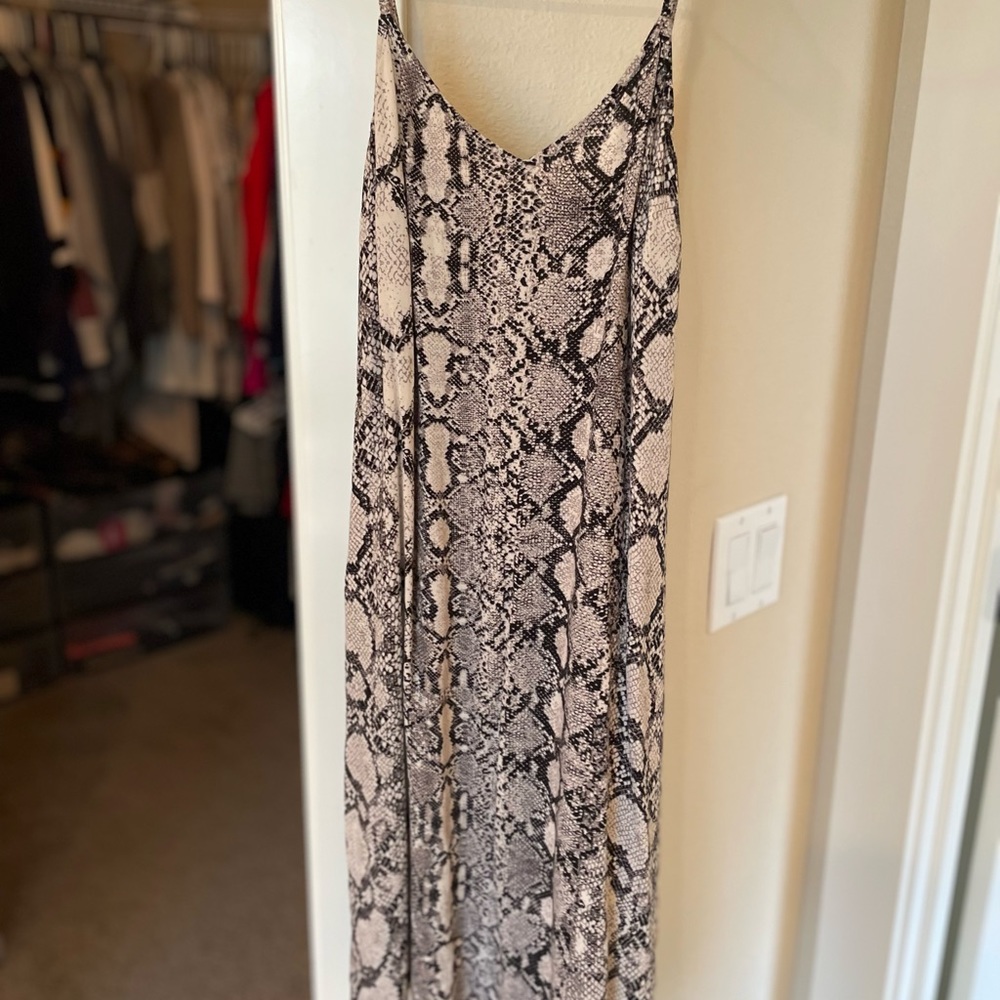 Express snake skin dress size small
